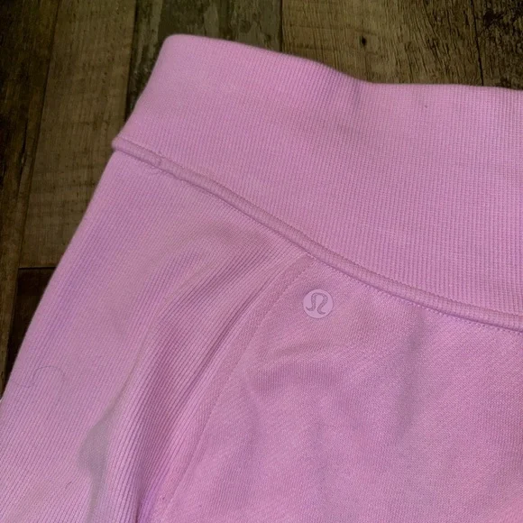 Lululemon Scuba High-Rise Mini Skirt in Vitapink - Picture 7 of 7